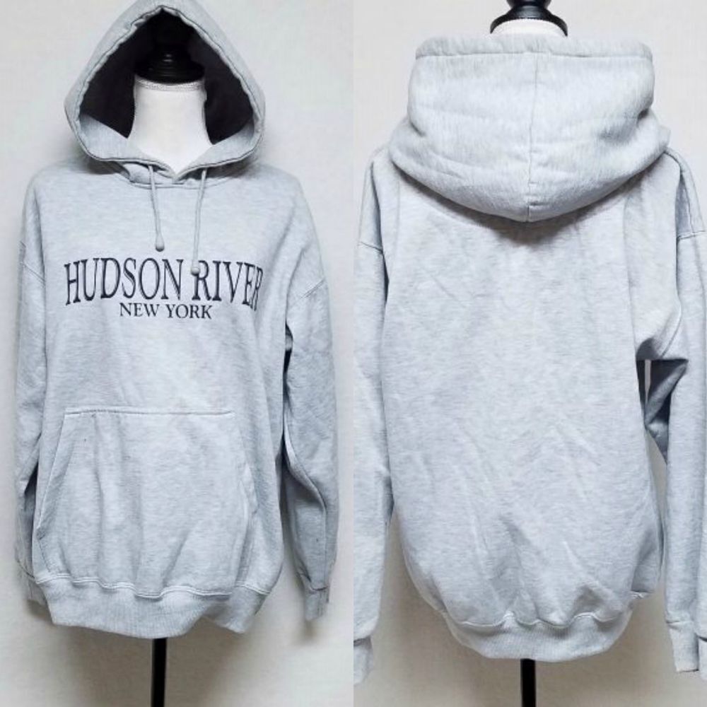VINTAGE Gray USA Made Hudson River New York Hooded Sweatshirt
